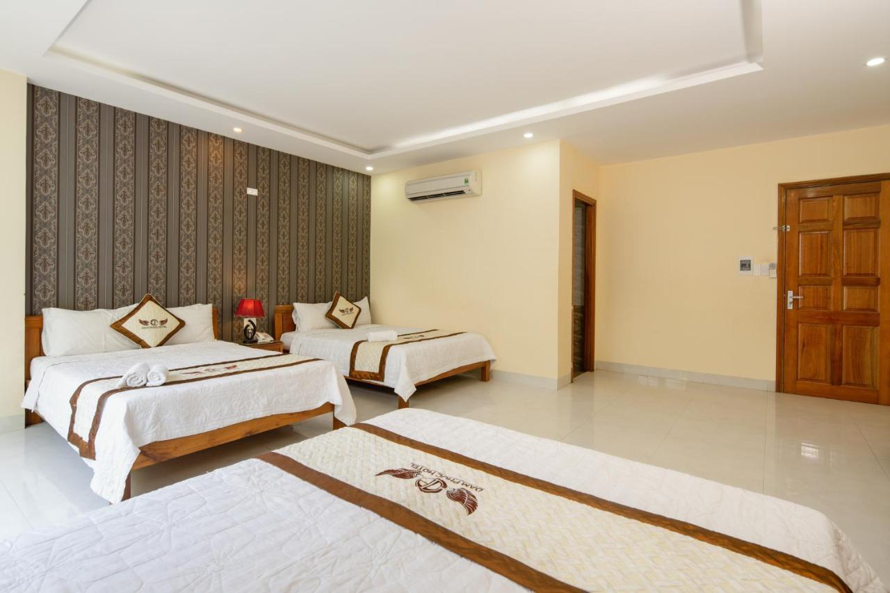 Hotel Khách sạn Đàm Phúc Đà Nẵng Esterno foto