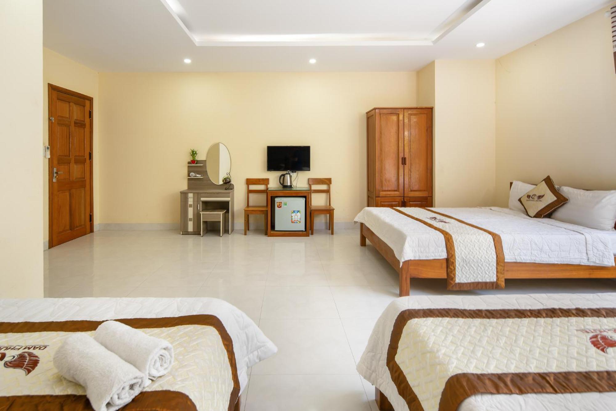 Hotel Khách sạn Đàm Phúc Đà Nẵng Esterno foto